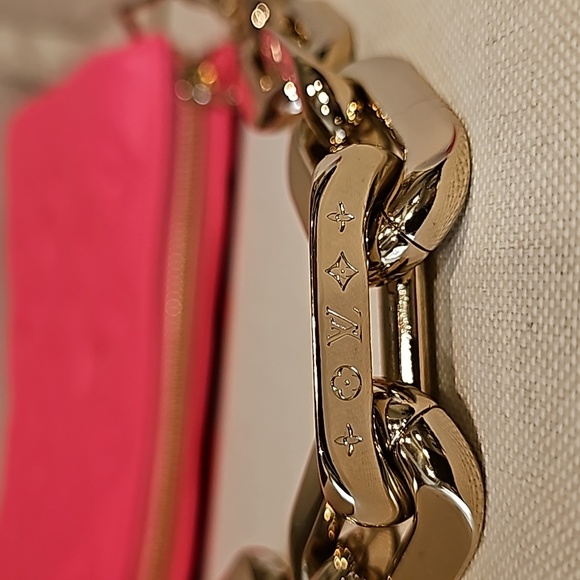 New W/O Tag Louis Vuitton Coussin BB - Picture 9 of 13